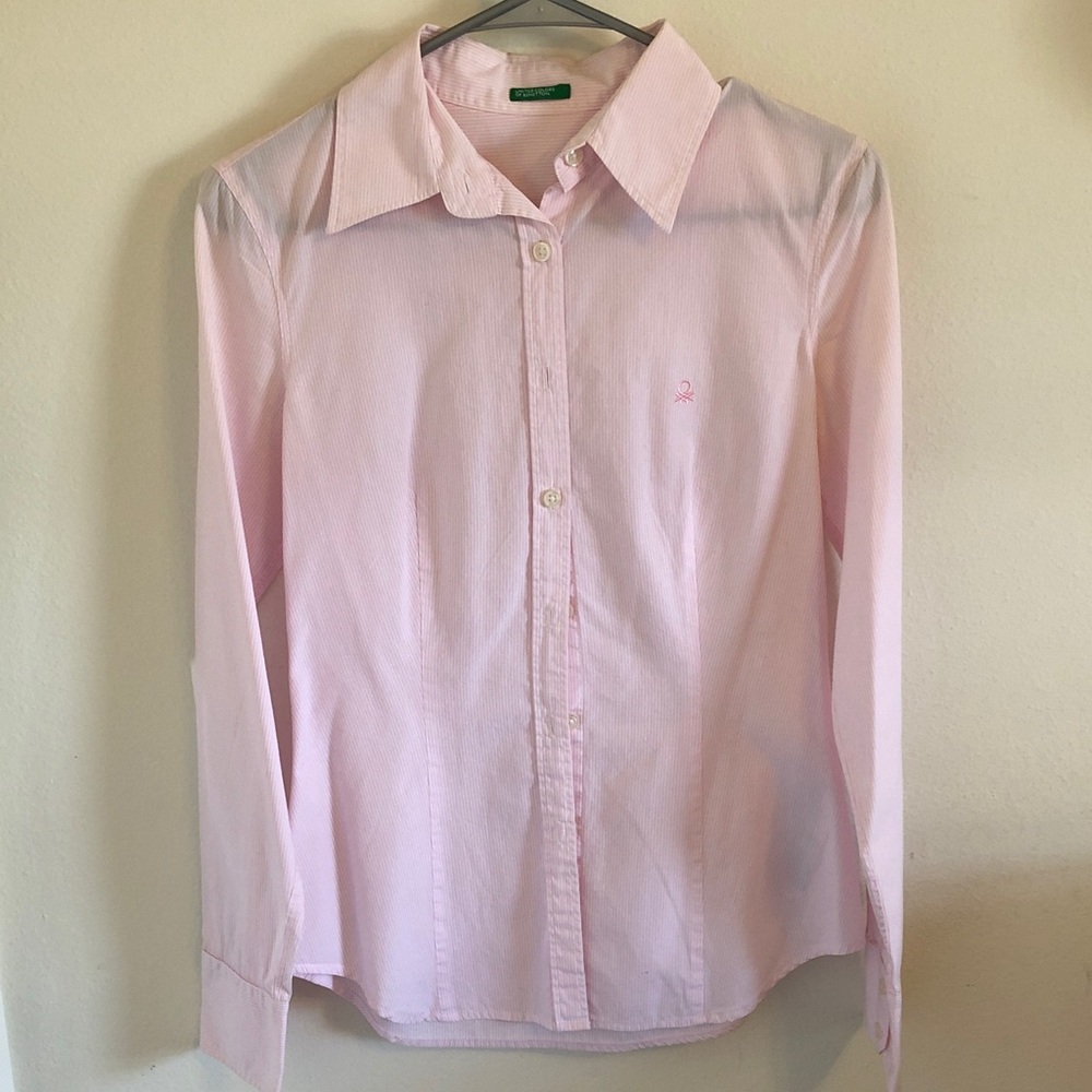 Pink/white stripe button down shirt EUC